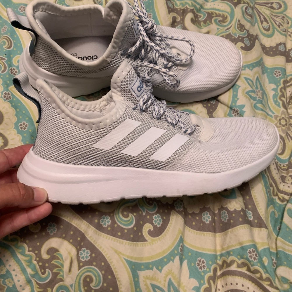 Women’s size 9 1/2 Adidas Cloudfoam Comfort